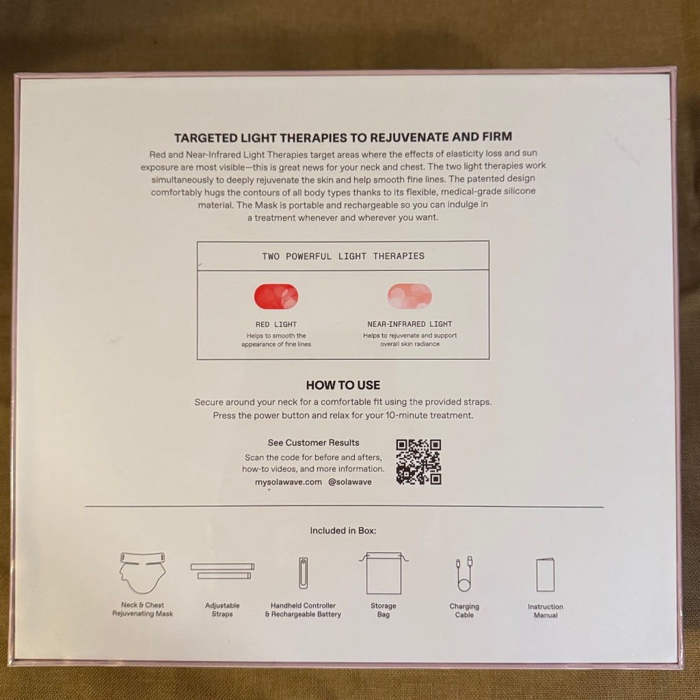 Solawave Neck & Chest Rejuvenating Red Light Therapy Mask - Picture 3 of 9